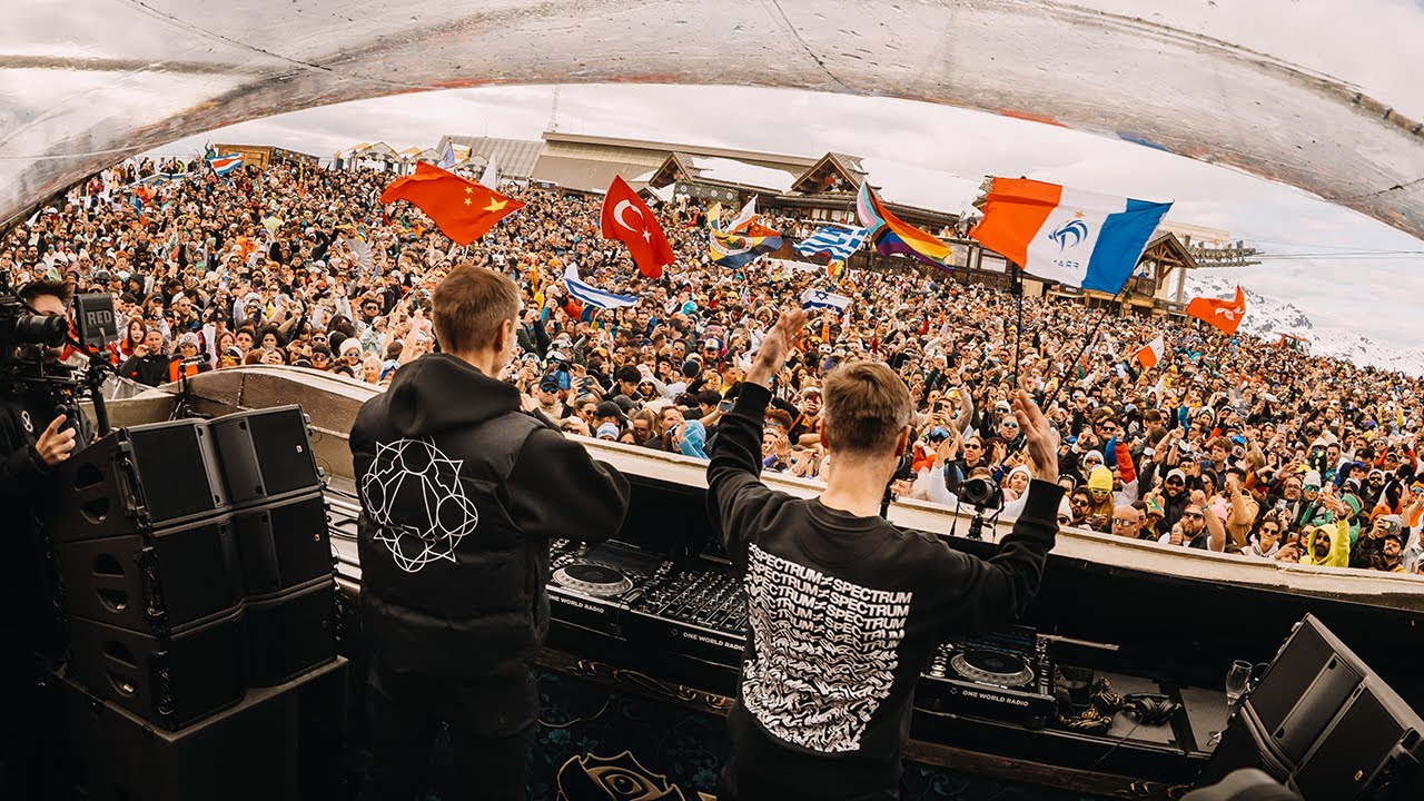 Armin van Buuren: Tomorrowland 2025'te Trance Fırtınası ve Epik Setler!